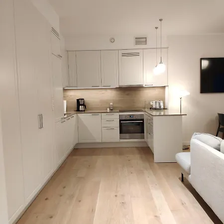 Luksusowe Widokowe, *